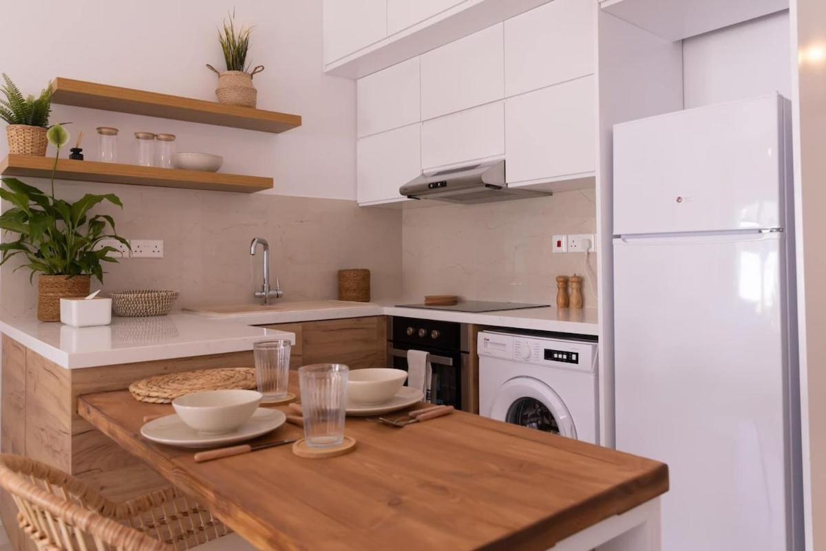 Bali-style One Bedroom At Lighthouse