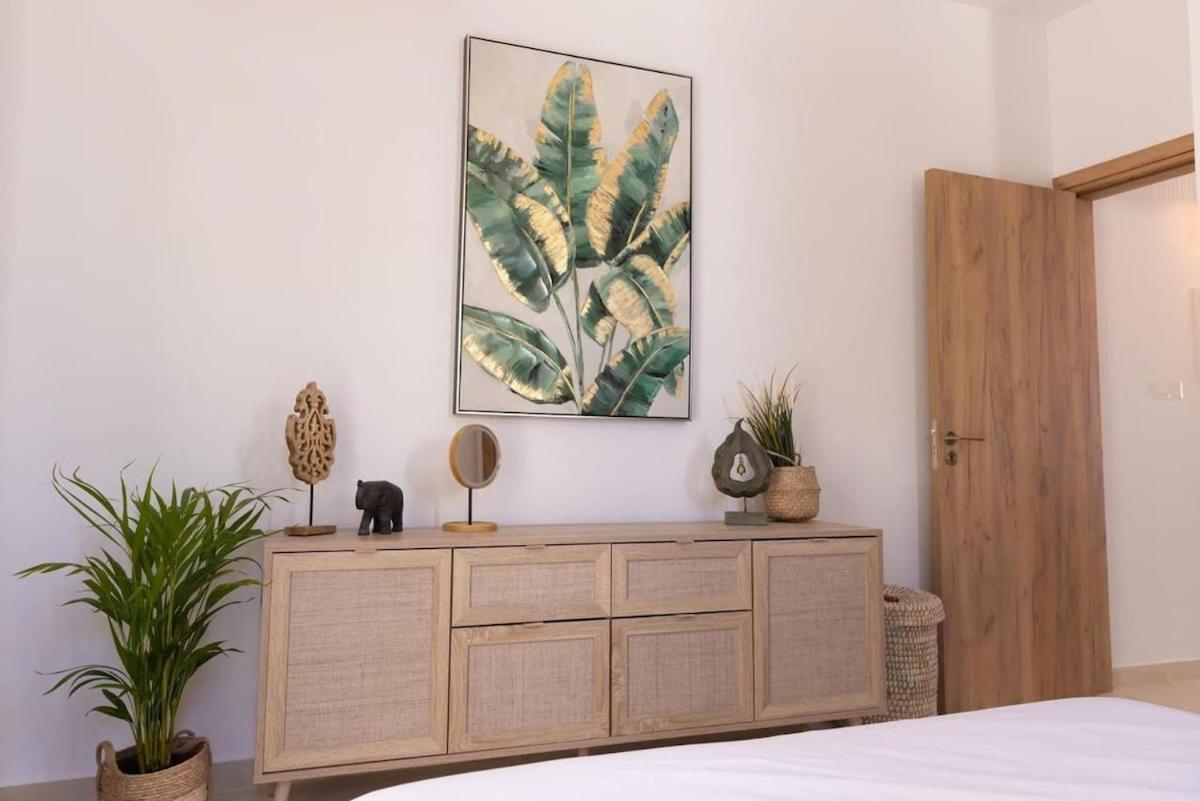 Apartment Bali-style One Bedroom At Lighthouse